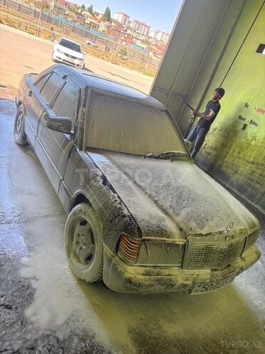 Mercedes 190-6