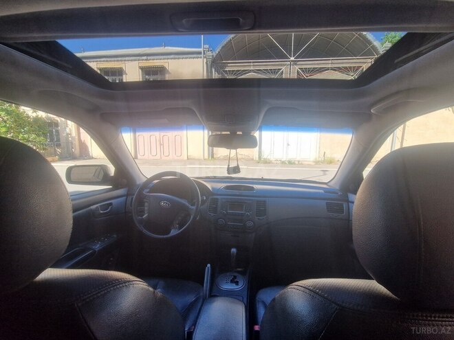 Kia Optima-12