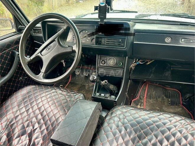 LADA (VAZ) 2107-5