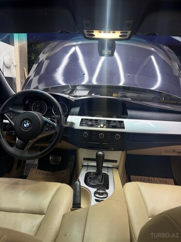 BMW 525 2004, 403,000 km - 2.5 l - Bakı
