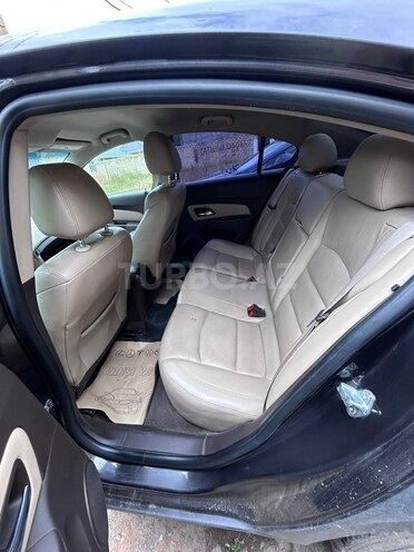 Chevrolet Cruze-7
