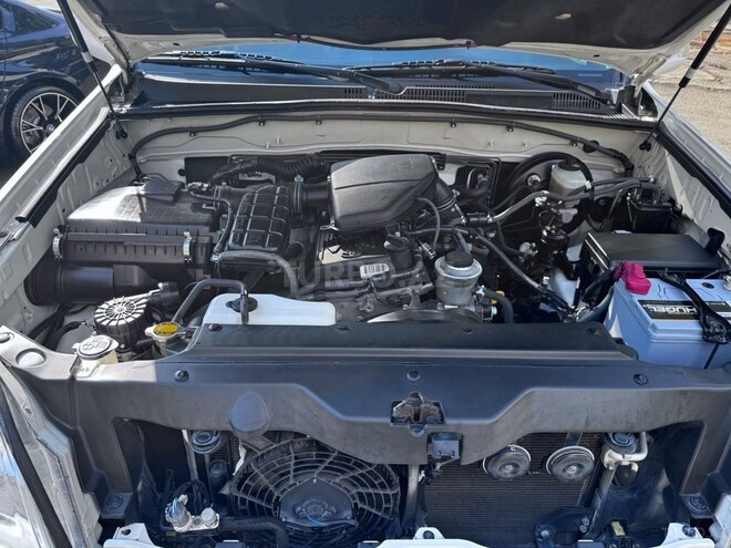 Toyota Land Cruiser Prado 2009, 148,000 km - 2.7 л - Bakı