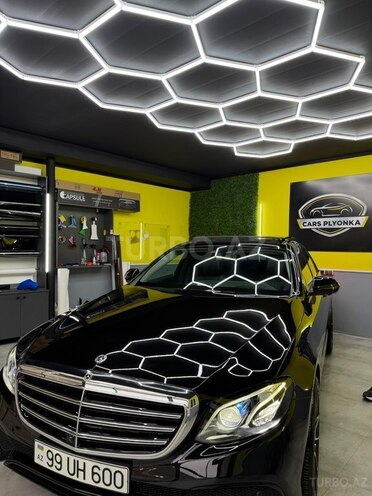 Mercedes E 300-3