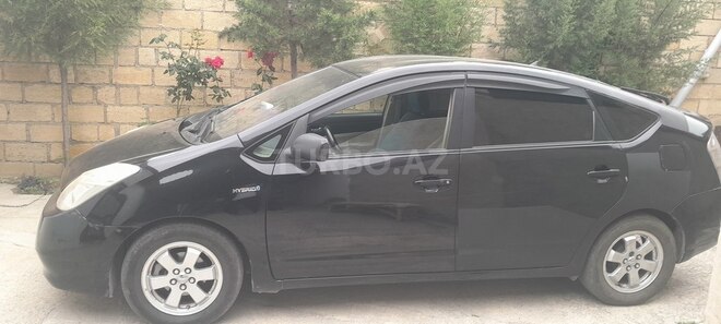 Toyota Prius-3