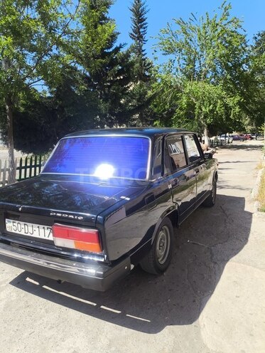 LADA (VAZ) 2107-2