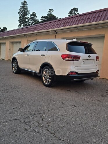 Kia Sorento-6