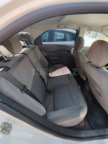 Chevrolet Cobalt-14