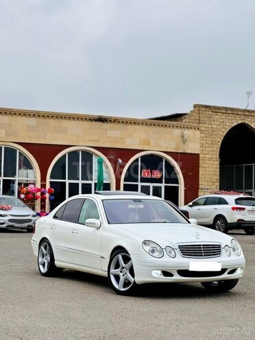 Mercedes E 320-3