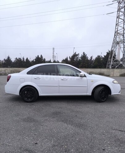 Daewoo Gentra-5