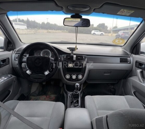 Daewoo Gentra-3