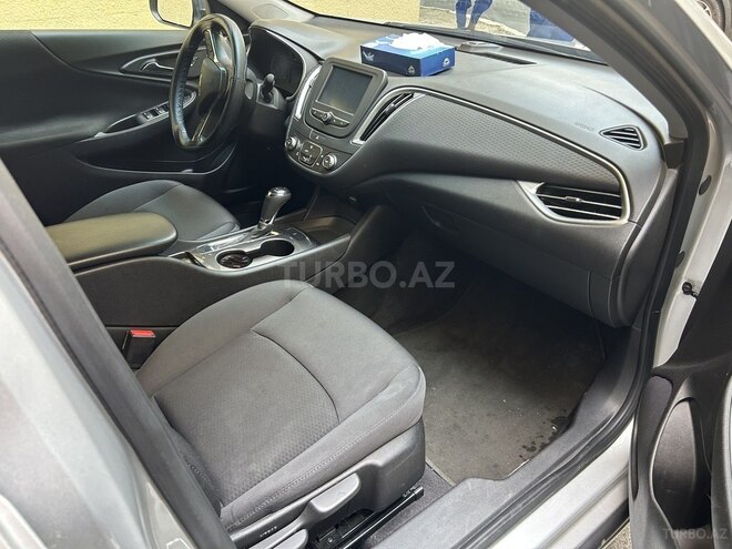 Chevrolet Malibu-5