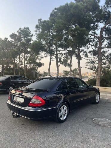 Mercedes E 220-5