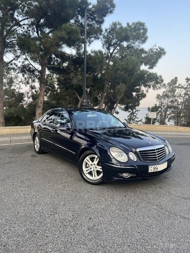Mercedes E 220-2