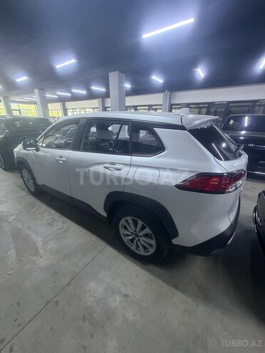 Toyota Corolla Cross-3