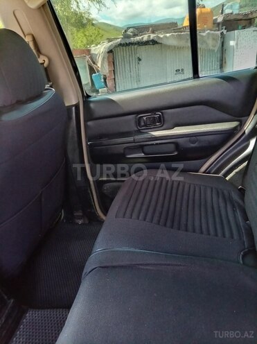 Nissan Pathfinder-6