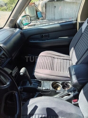 Nissan Pathfinder-7