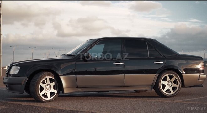 Mercedes 500 E-5