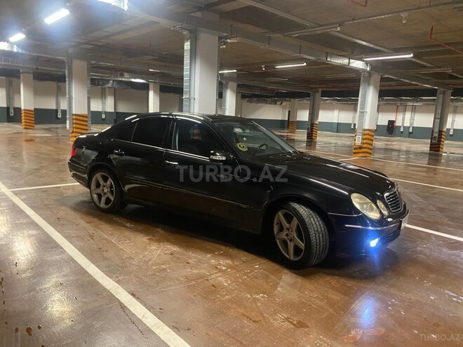 Mercedes E 220-3