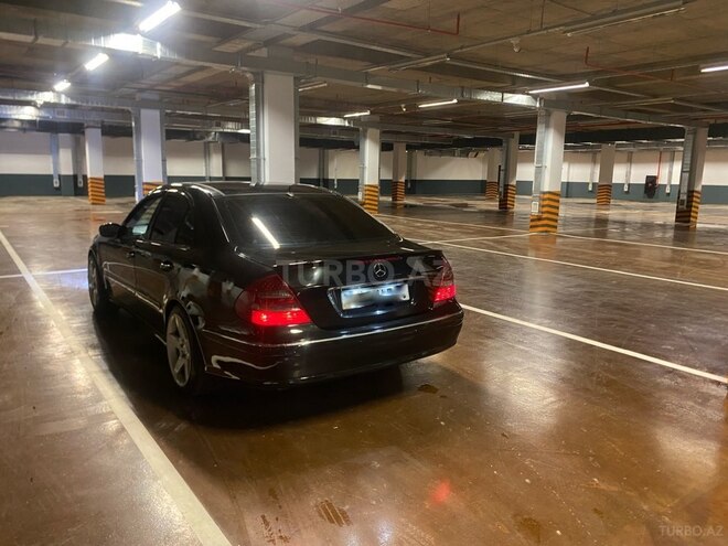 Mercedes E 220-9