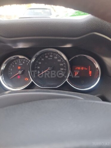 Renault Duster-3
