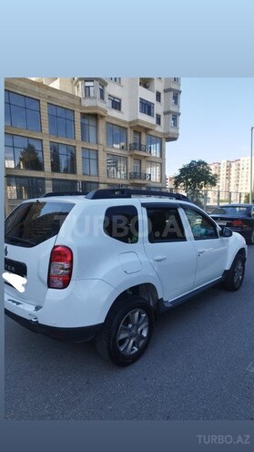 Renault Duster-5