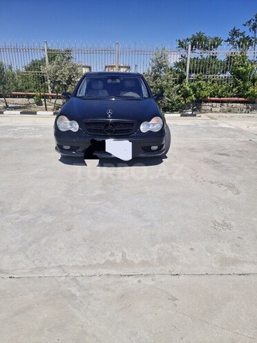 Mercedes C 230-1