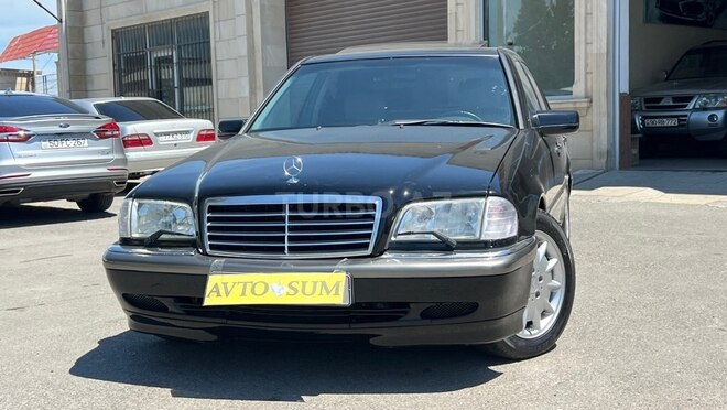 Mercedes C 230-1