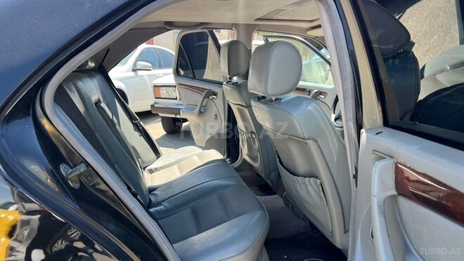 Mercedes C 230-17