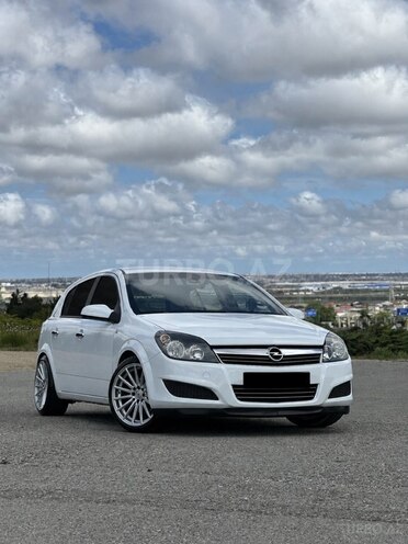 Opel Astra-1