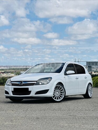 Opel Astra-2