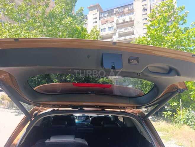Kia Sorento-12