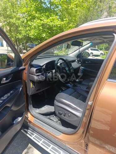 Kia Sorento-9