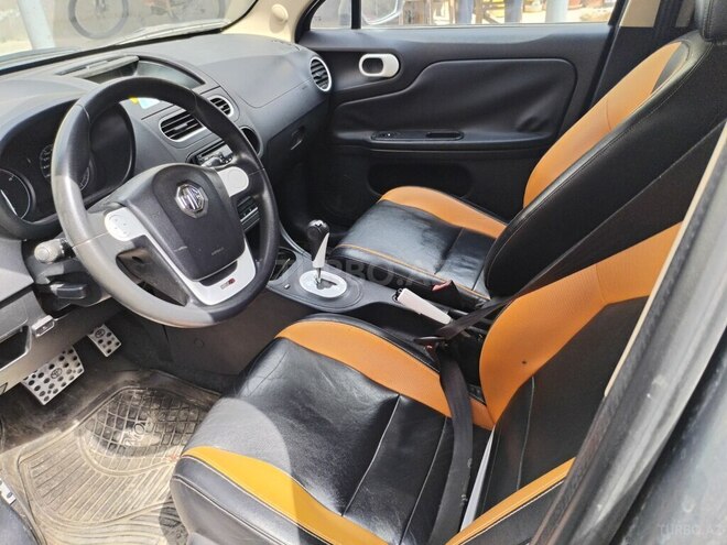 MG 3-8