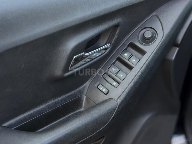 Chevrolet Trax-11