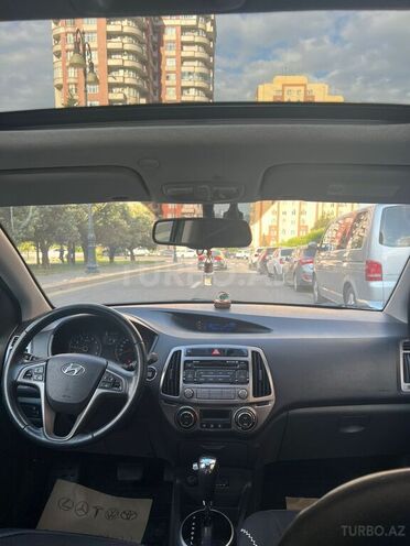 Hyundai i20-7