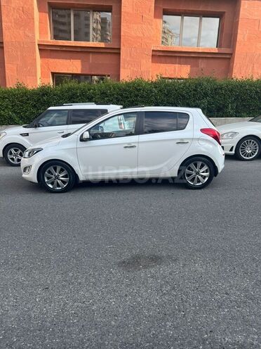Hyundai i20-5
