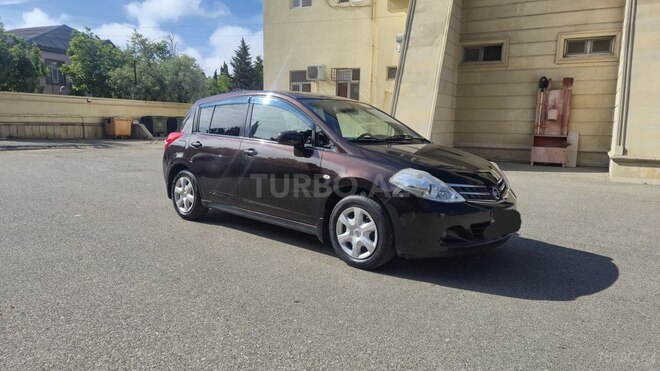 Nissan Tiida-8