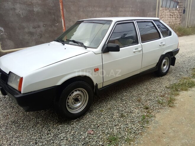 LADA (VAZ) 2109-3