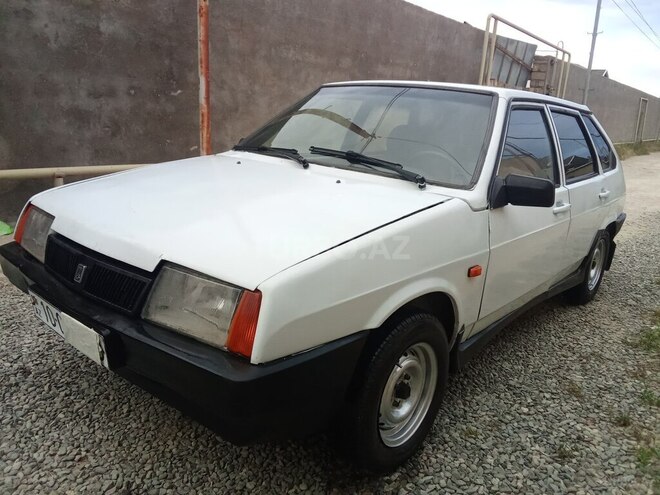 LADA (VAZ) 2109-10