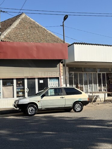 LADA (VAZ) 2108-7