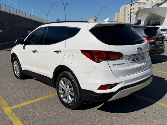 Hyundai Santa Fe-3