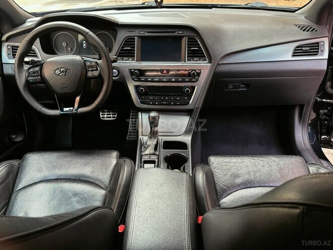 Hyundai Sonata-9