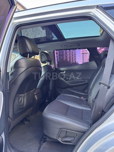 Hyundai Santa Fe-20