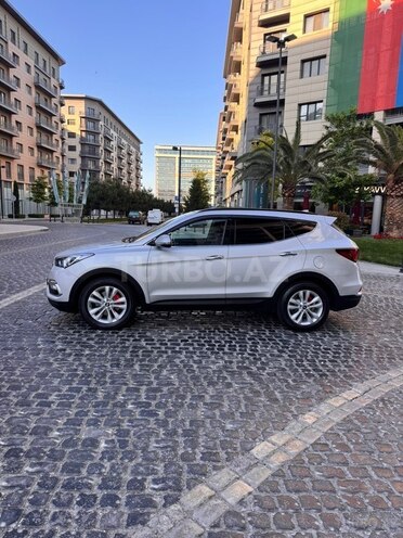 Hyundai Santa Fe-5