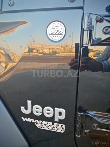 Jeep Wrangler-6