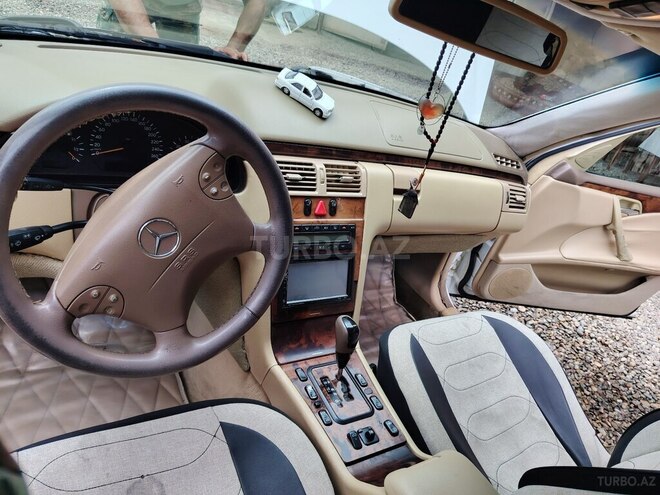 Mercedes C 230-10