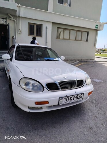 Daewoo Leganza-3