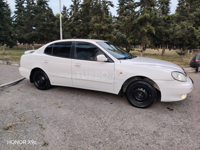 Daewoo Leganza-9