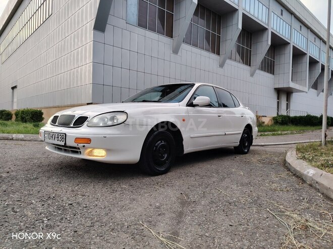 Daewoo Leganza-11