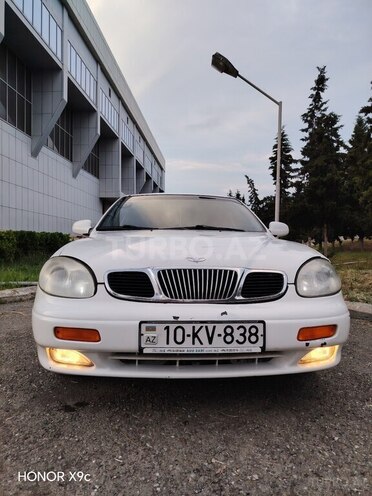 Daewoo Leganza-12